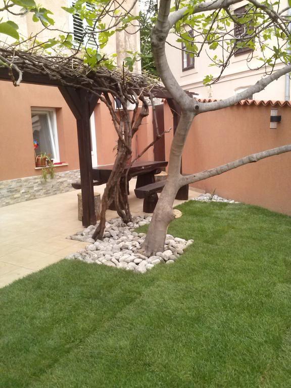 Karla Babic Apartment Senj  Cameră foto