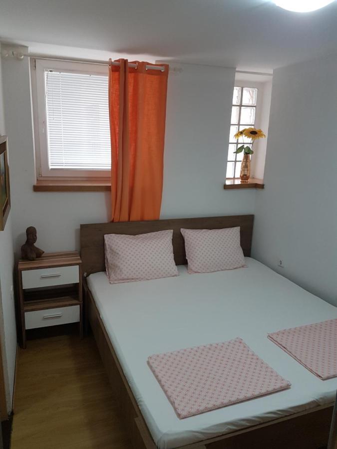 Karla Babic Apartment Senj  Exterior foto