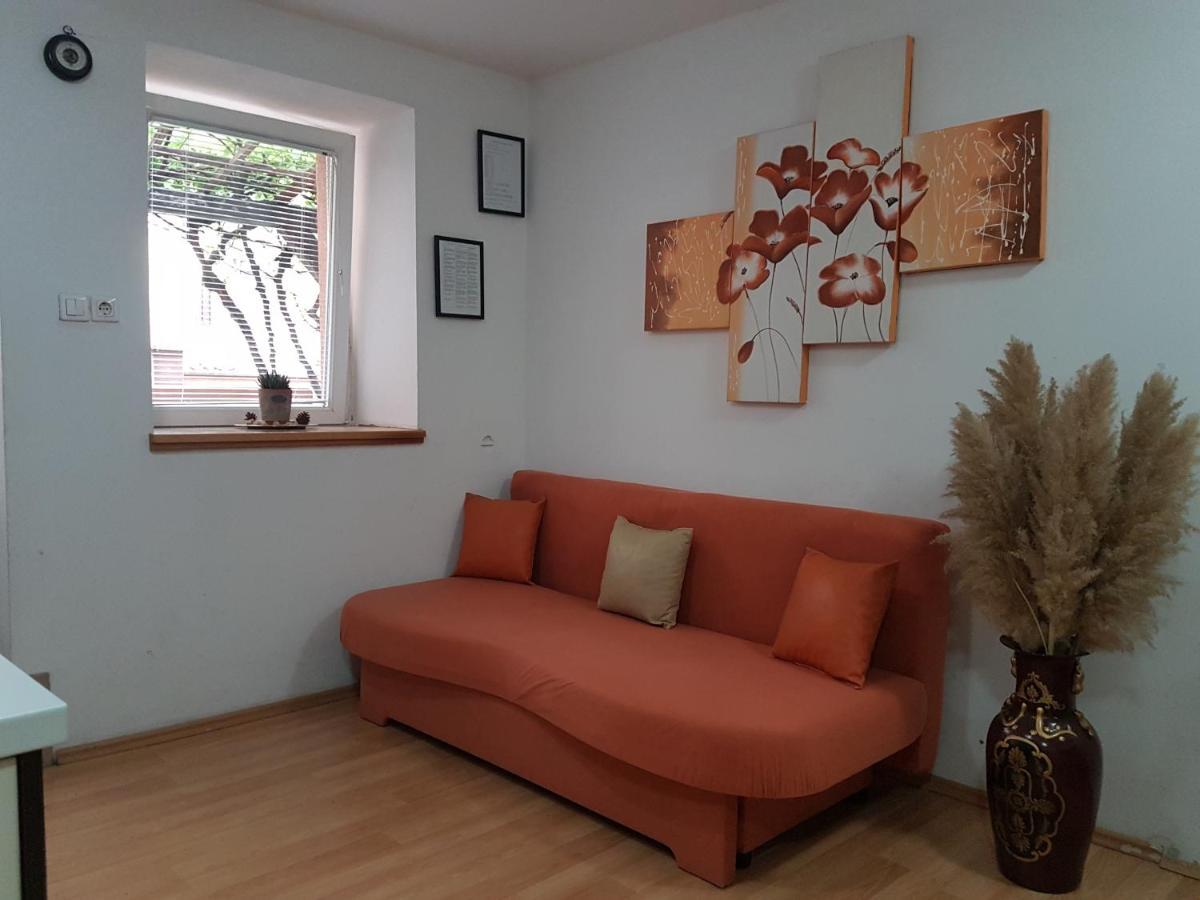 Karla Babic Apartment Senj  Exterior foto