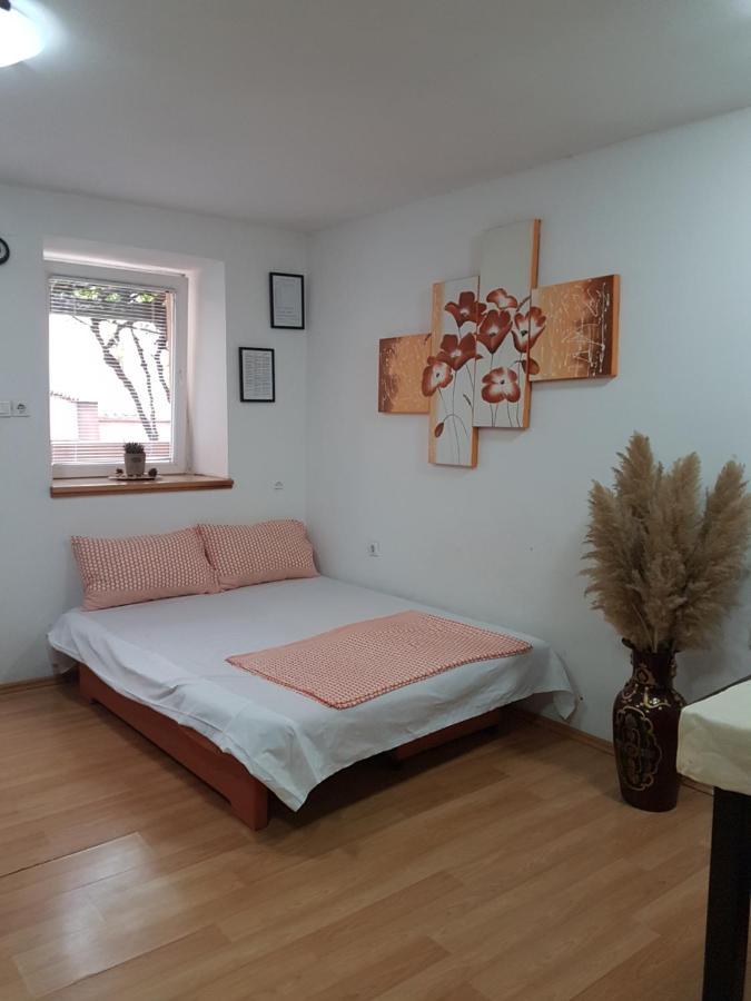 Karla Babic Apartment Senj  Exterior foto